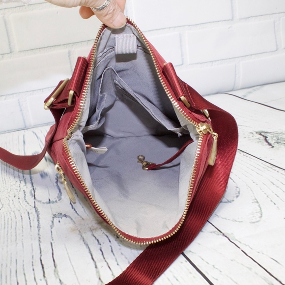 Baggillini Red Gold Hardware Crossbody Purse Bag - Picture 6 of 8